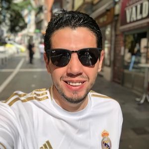 Meet your Posher, Ramon